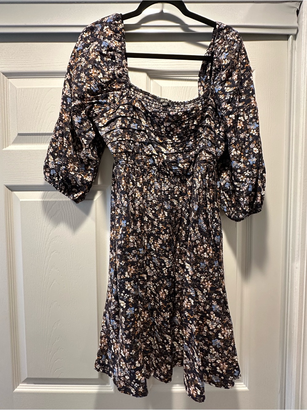 Lily Rose Floral Puff-Sleeve Square Neck Women's Dress - Black & Blue